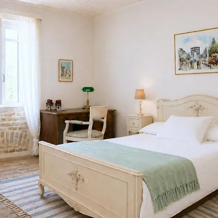Thomais House Corfu