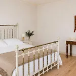Дом отдыха Thomais House Corfu *