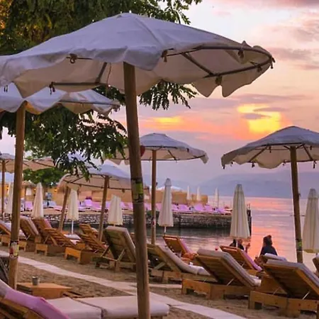 Holiday home Thomais House Corfu *