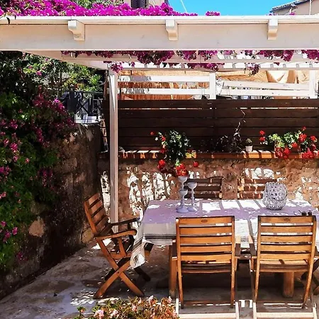 Holiday home Thomais House Corfu *